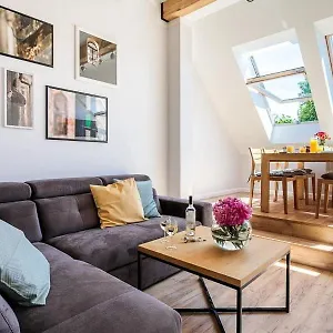 Luxury Old Town Topolowa Apartamento